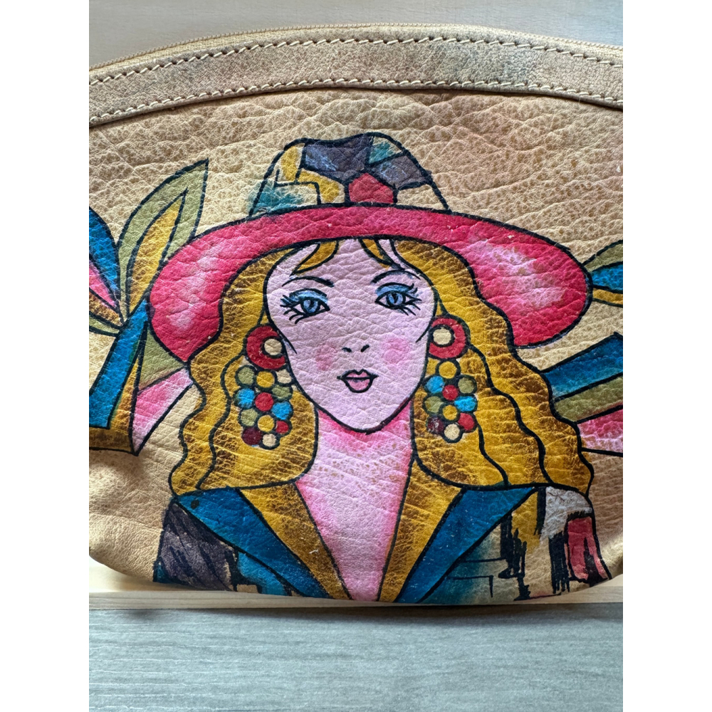 Emily Ann Beige Leather Cosmetic Bag